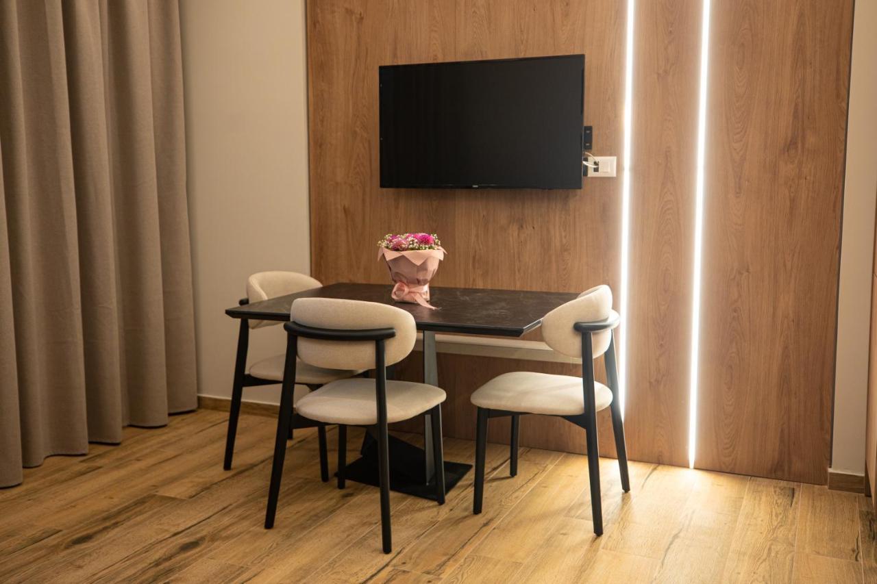 Vlore Luxury Apartaments "Fael" Bagian luar foto