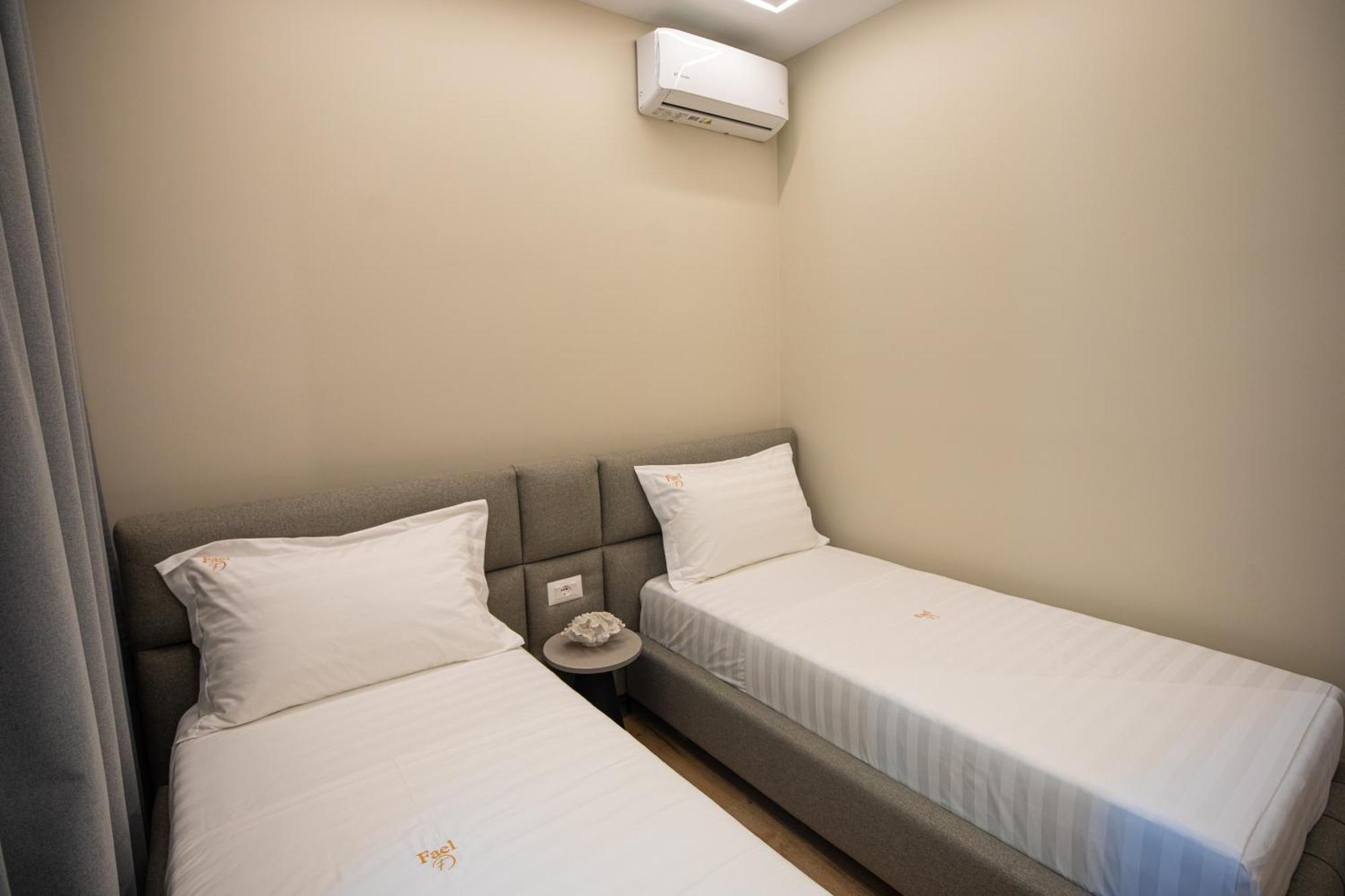 Vlore Luxury Apartaments "Fael" Bagian luar foto
