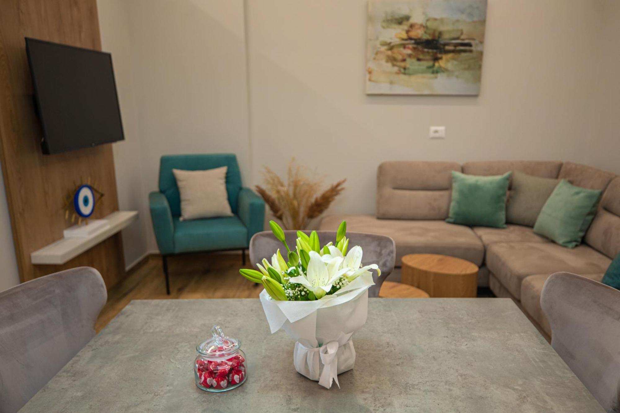 Vlore Luxury Apartaments "Fael" Bagian luar foto
